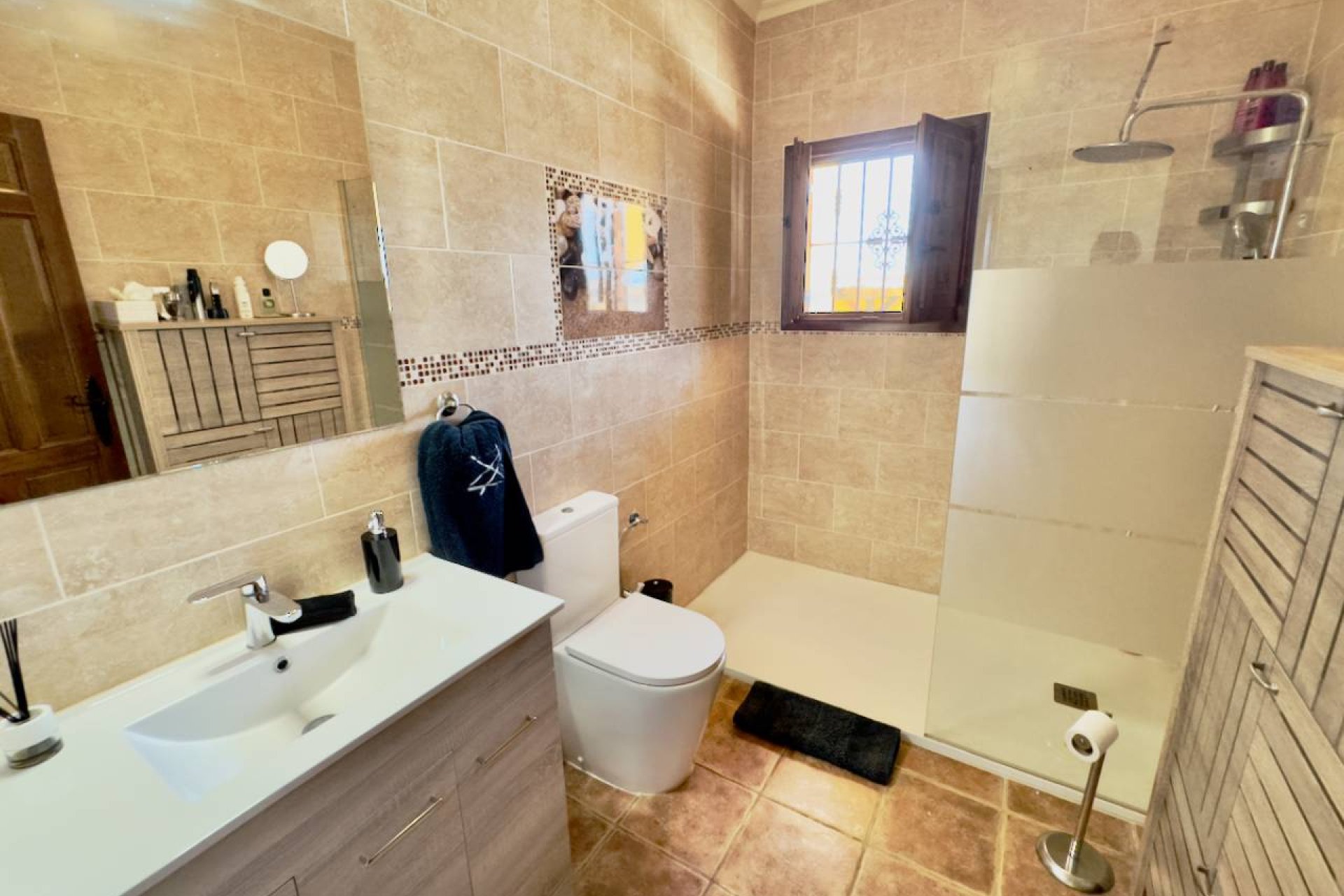 Herverkoop - Country House -
Orihuela