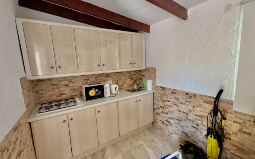 Herverkoop - Country House -
Orihuela