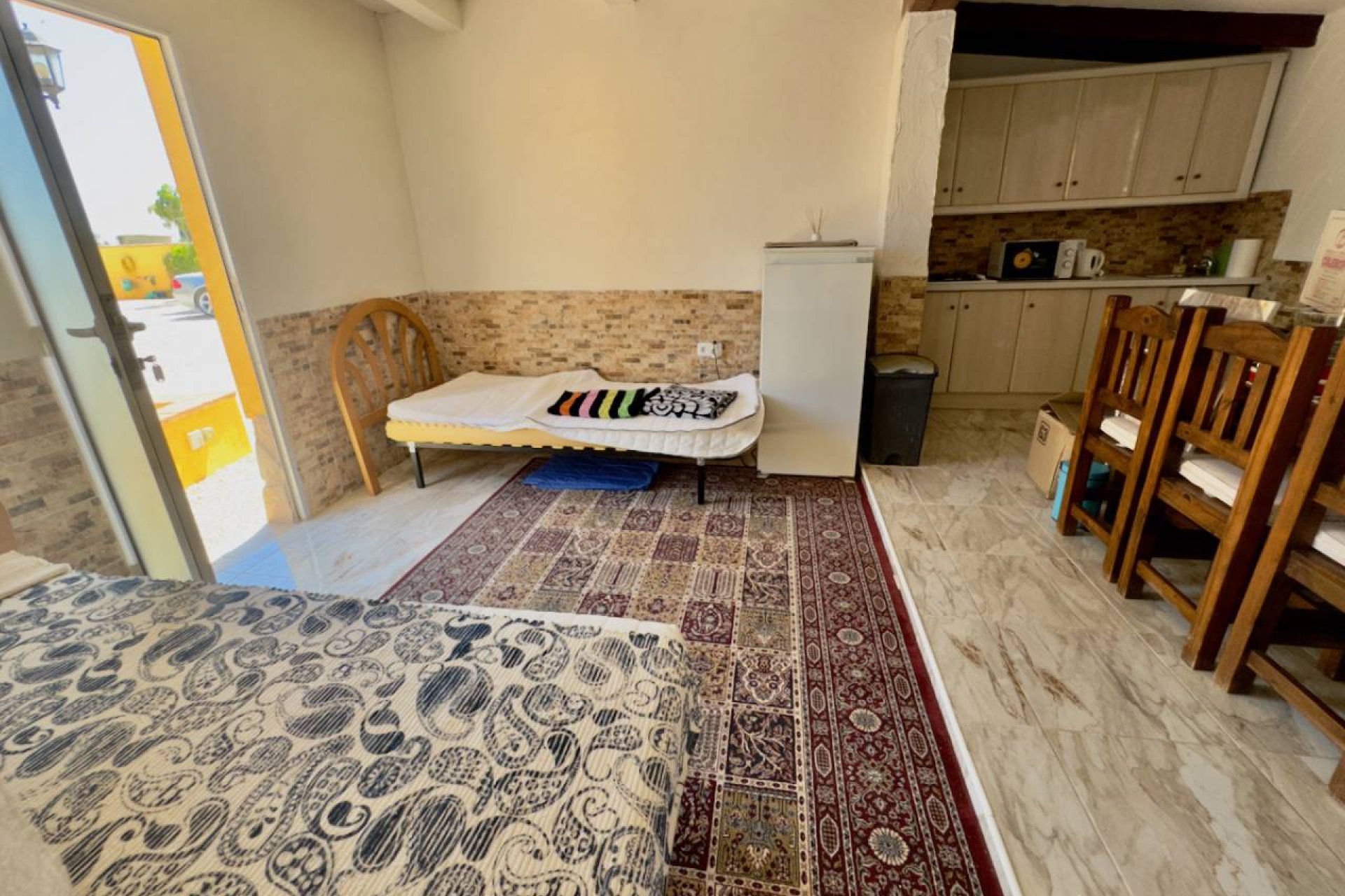 Herverkoop - Country House -
Orihuela