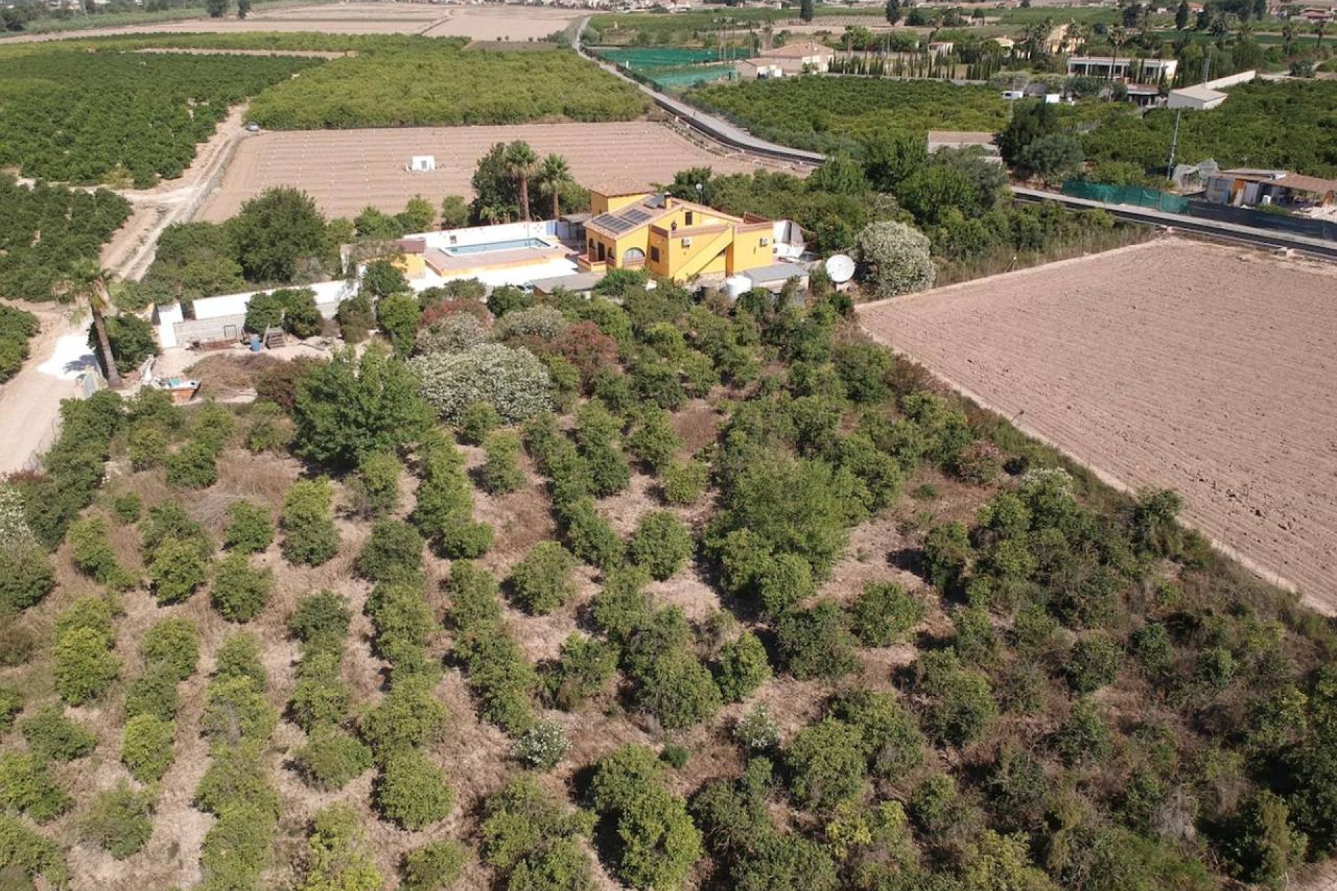 Herverkoop - Country House -
Orihuela