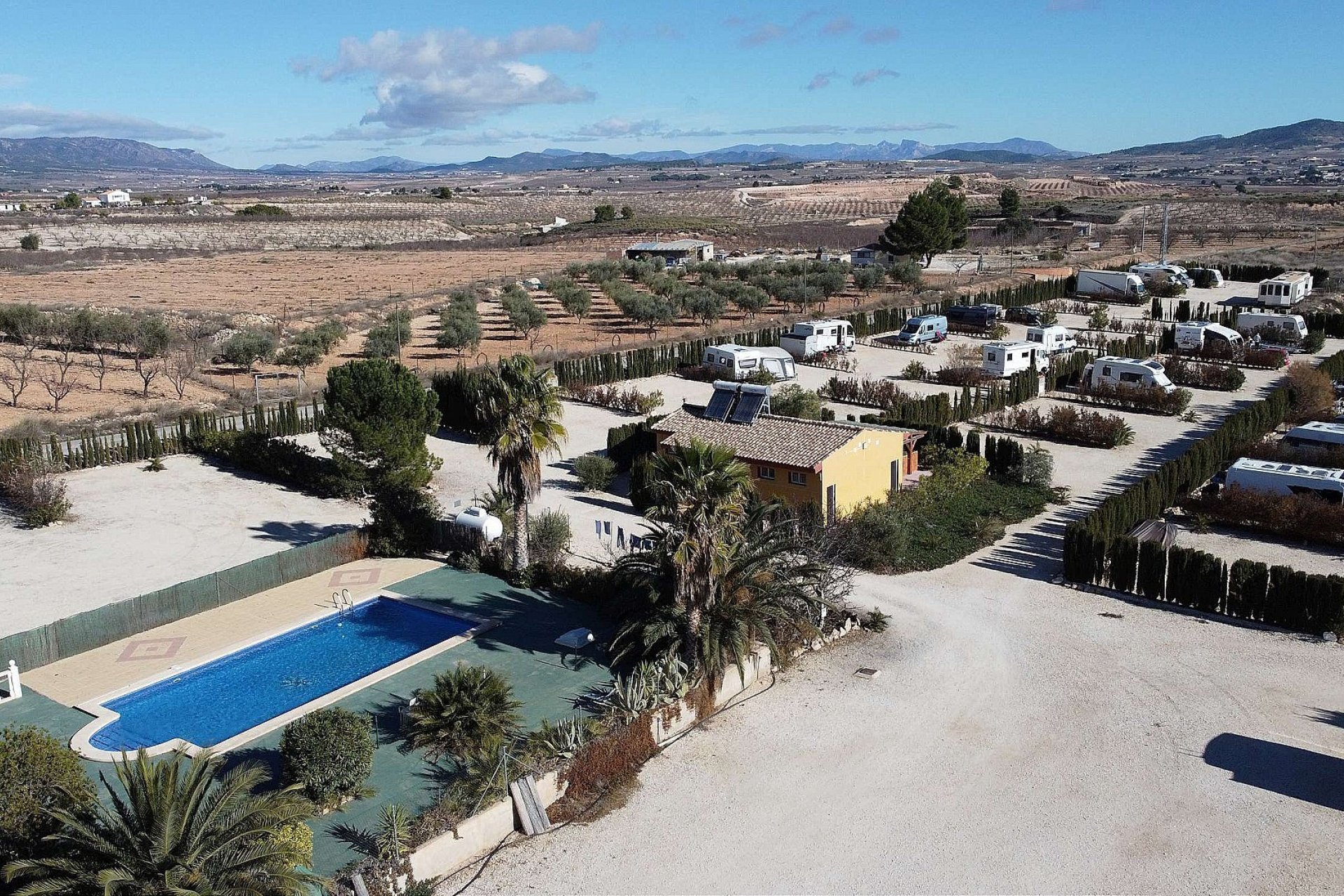 Herverkoop - Country House -
Pinoso