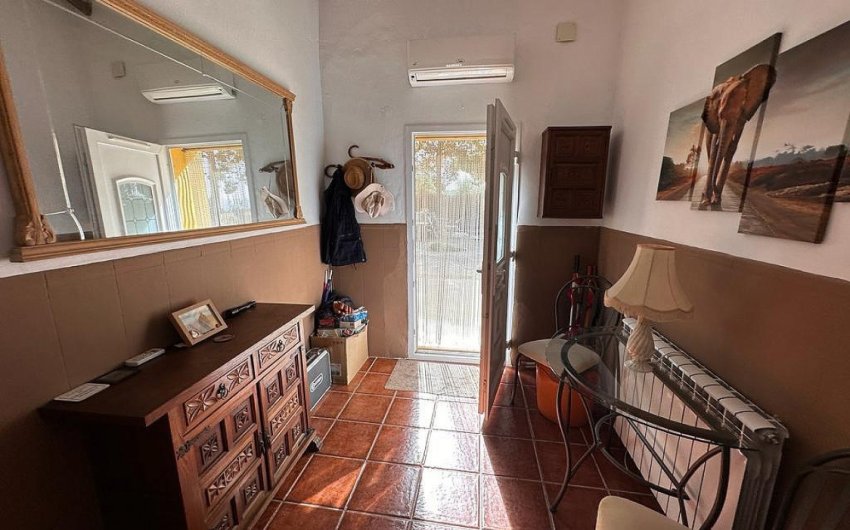 Herverkoop - Country House -
Pinoso