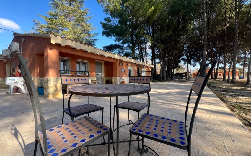 Herverkoop - Country House -
Salinas