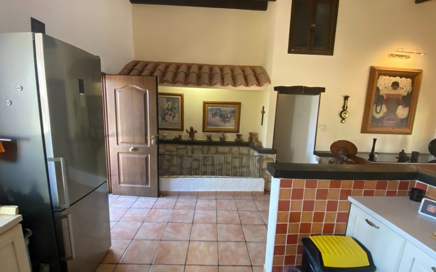 Herverkoop - Country House -
Salinas