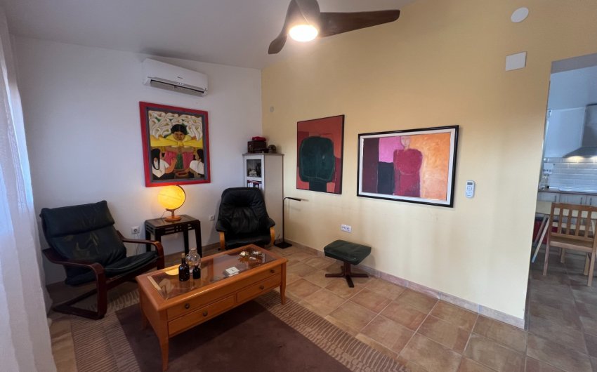 Herverkoop - Country House -
Salinas