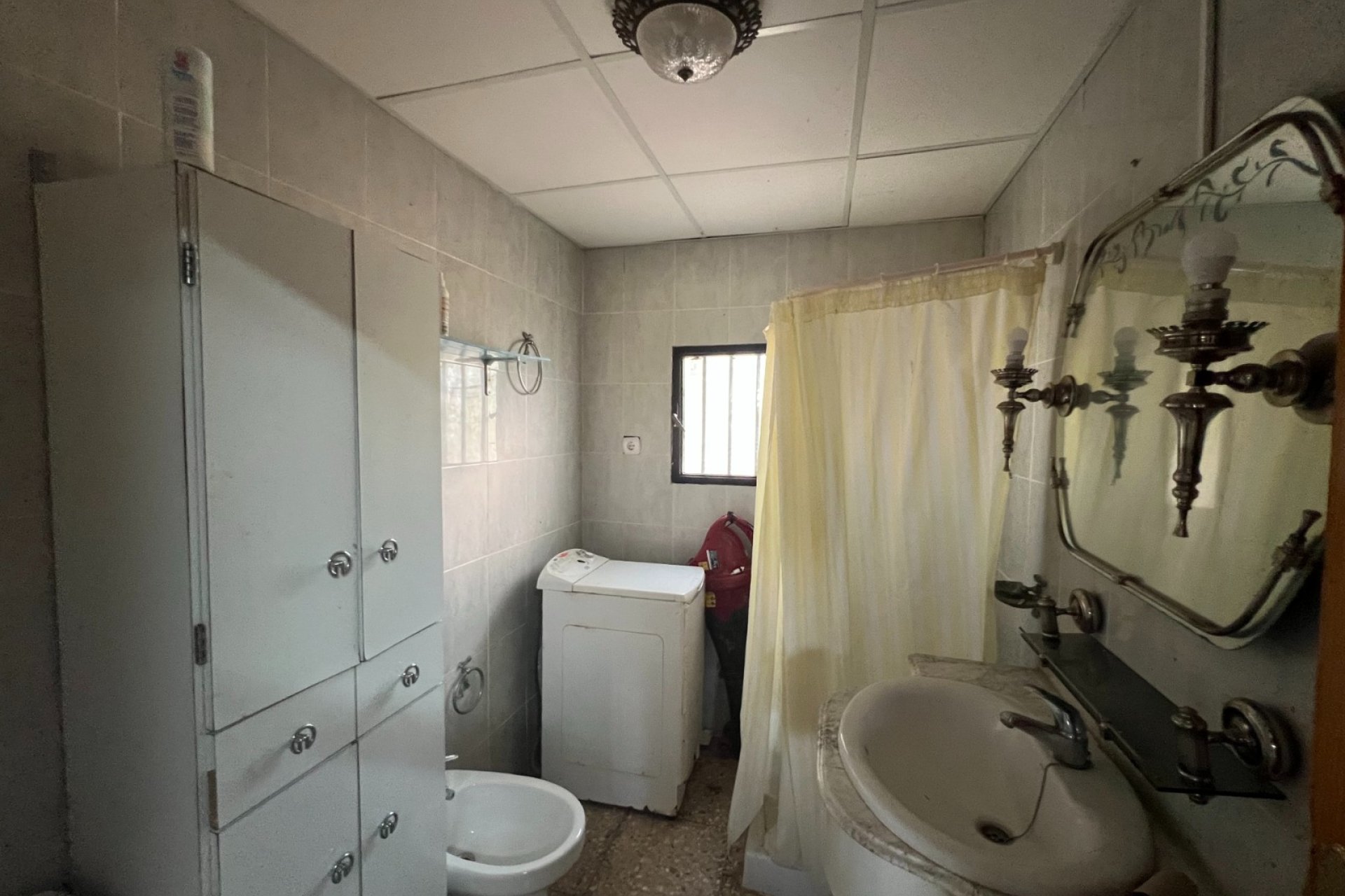 Herverkoop - Country House -
Sax