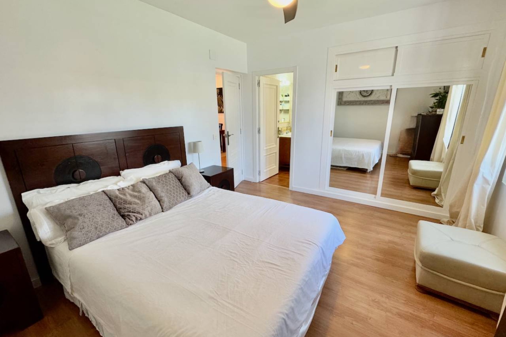 Herverkoop - Country House -
Torrellano