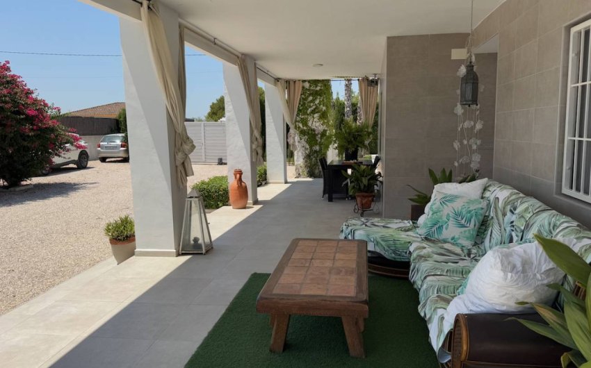 Herverkoop - Country House -
Torrellano