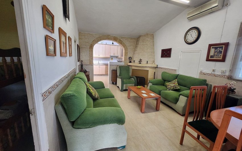 Herverkoop - Country House -
Villena