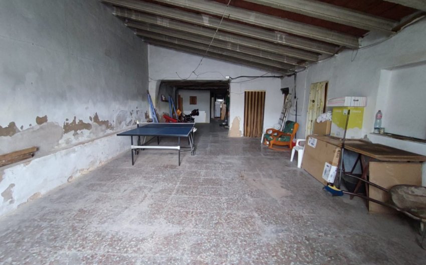 Herverkoop - Country House -
Yecla - Inland