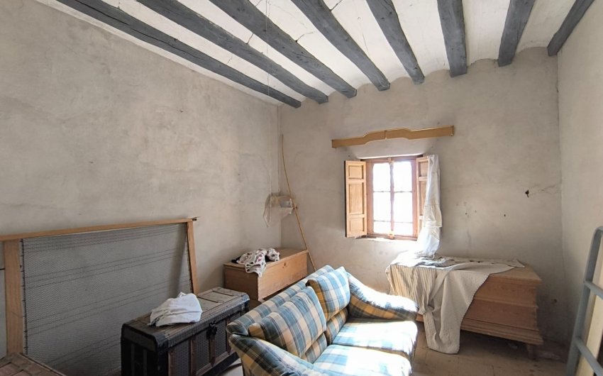 Herverkoop - Country House -
Yecla - Inland