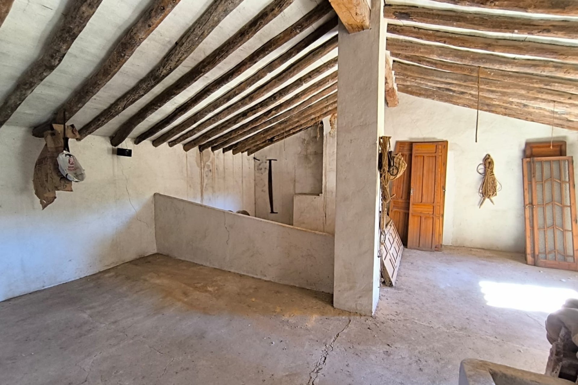 Herverkoop - Country House -
Yecla - Inland