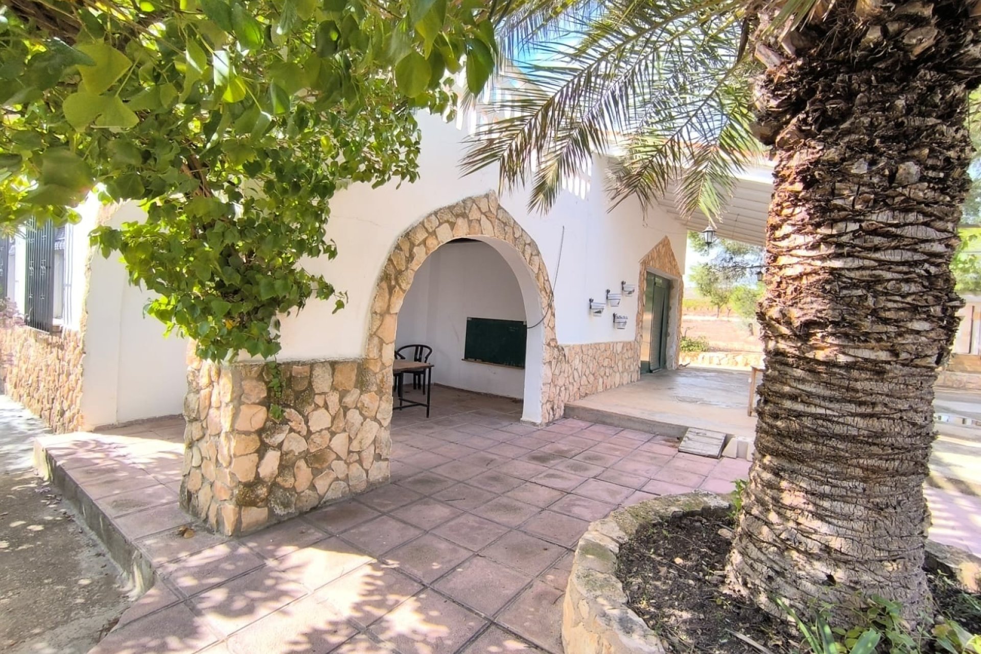 Herverkoop - Country House -
Yecla - Inland