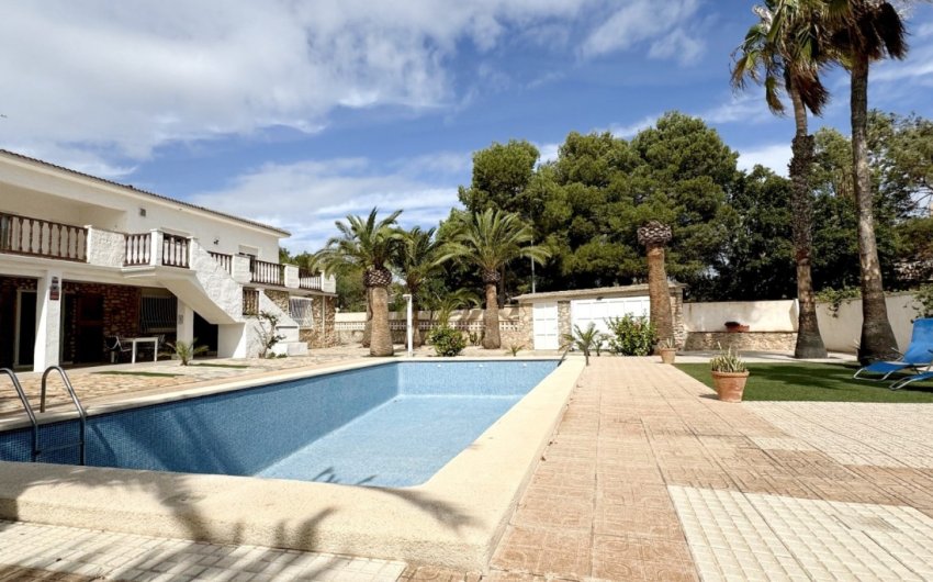 Herverkoop - Detached Villa -
Orihuela Costa - La Zenia