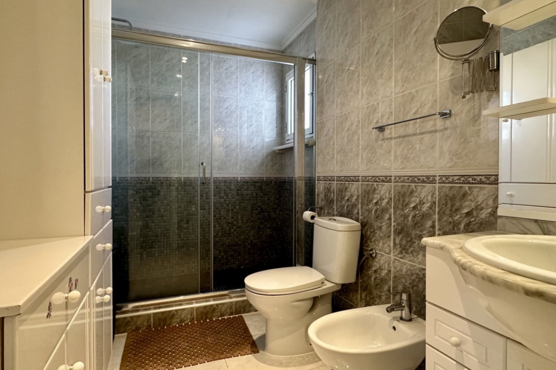 Herverkoop - Detached Villa -
Orihuela Costa - Los Altos