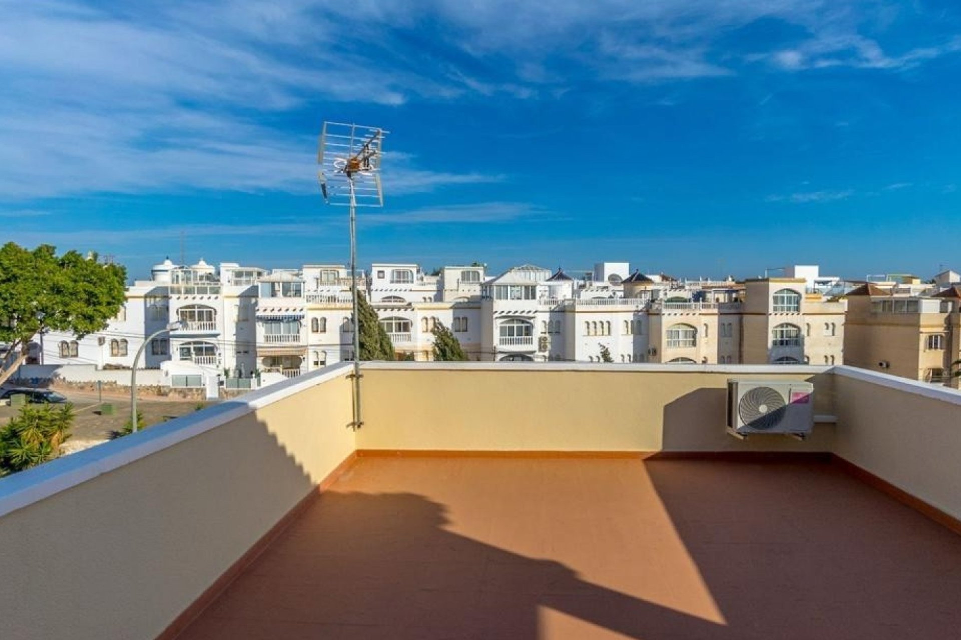 Herverkoop - Detached Villa -
Orihuela Costa - Villamartín