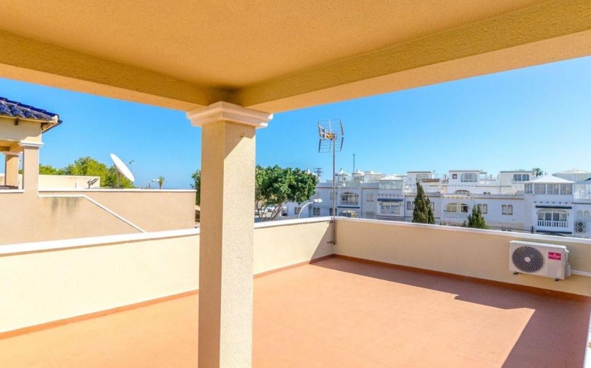 Herverkoop - Detached Villa -
Orihuela Costa - Villamartín