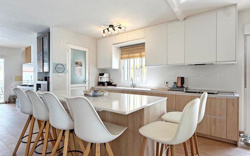 Herverkoop - Detached Villa -
Orihuela Costa - Villamartín