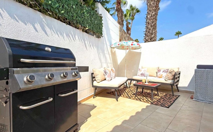 Herverkoop - Detached Villa -
Orihuela Costa - Villamartín