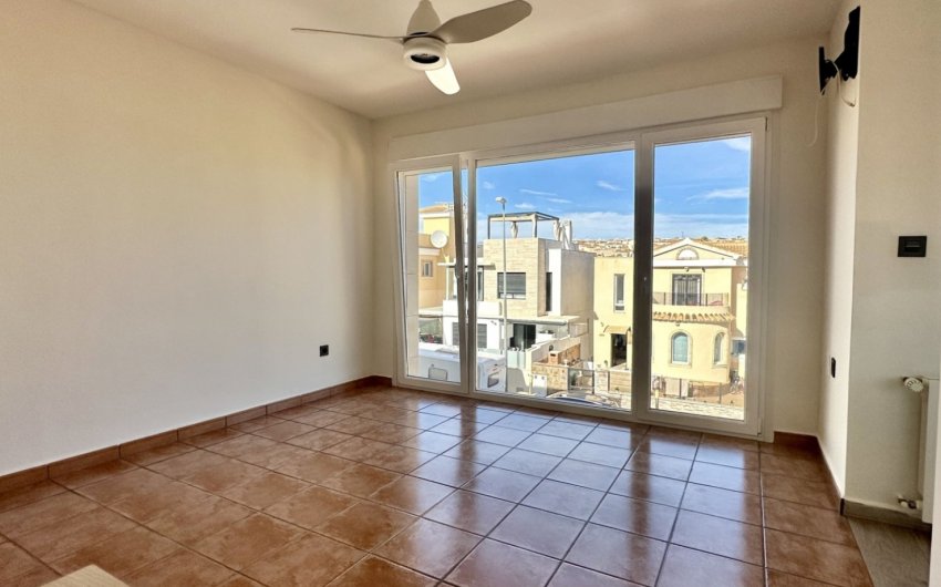 Herverkoop - Detached Villa -
Orihuela Costa - Villamartín