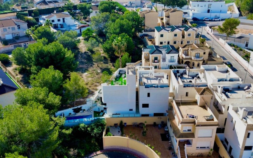 Herverkoop - Detached Villa -
Orihuela Costa - Villamartín