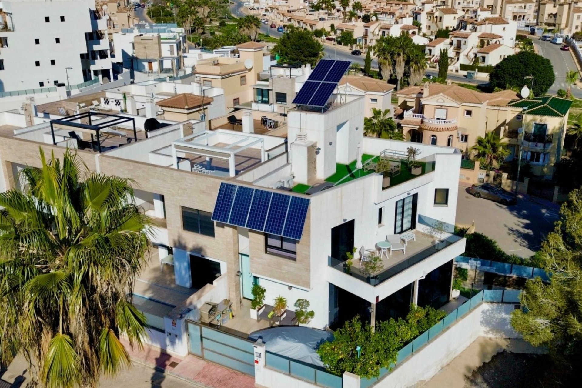 Herverkoop - Detached Villa -
Orihuela Costa - Villamartín