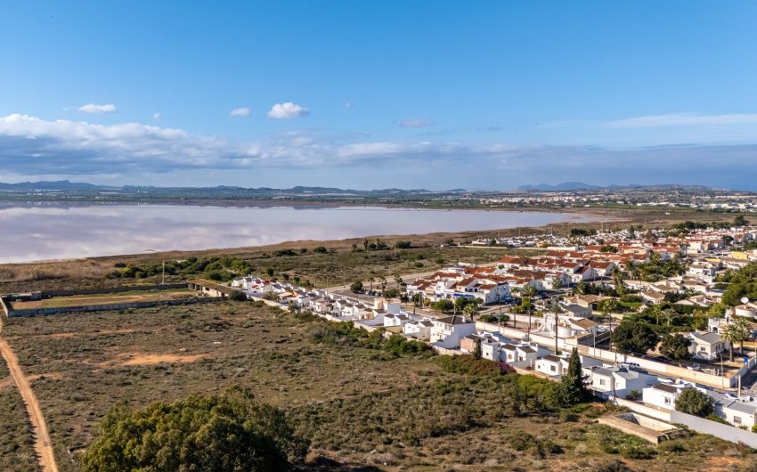 Herverkoop - Detached Villa -
Torrevieja - Urbanización San Luis