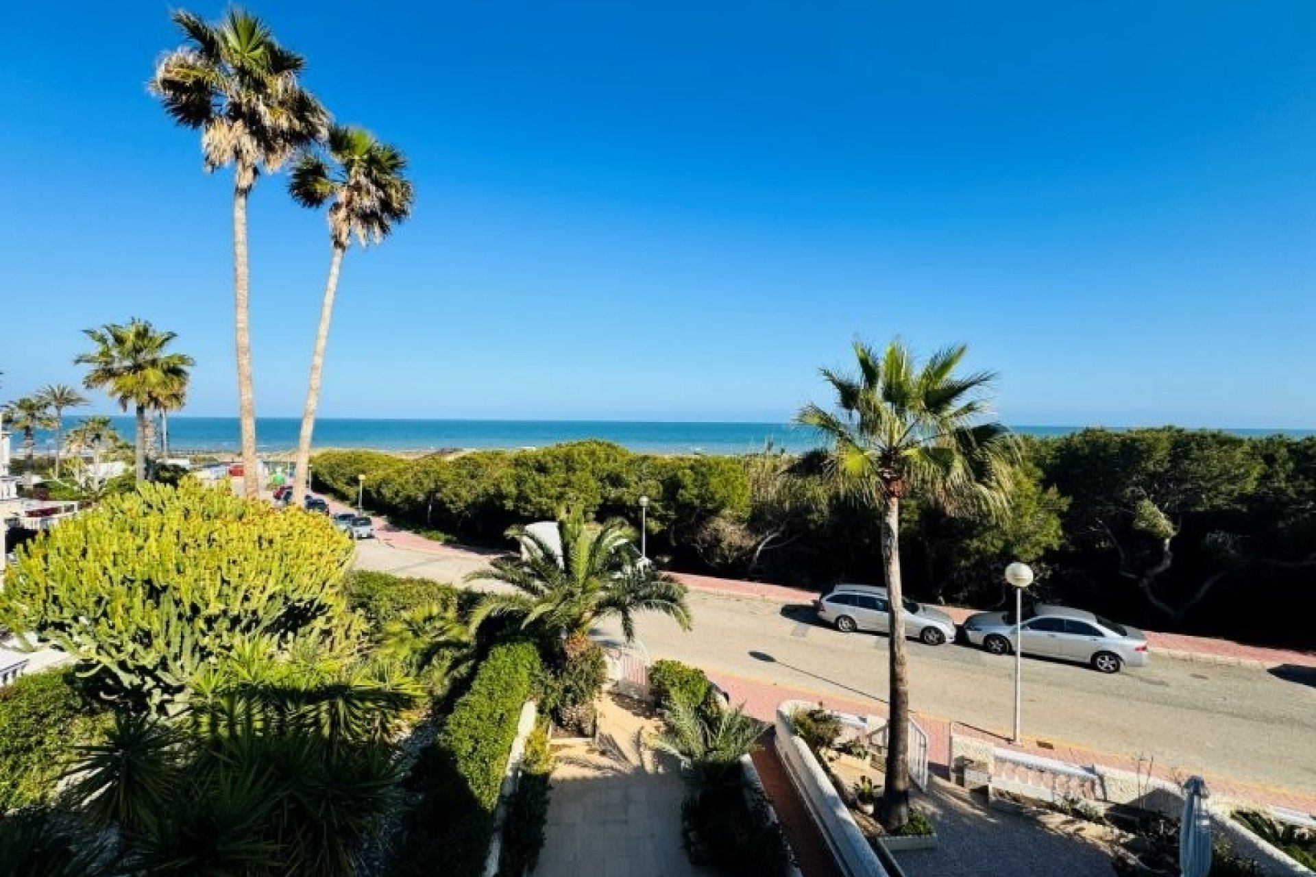 Herverkoop - duplex -
Guardamar del Segura - Costa Blanca