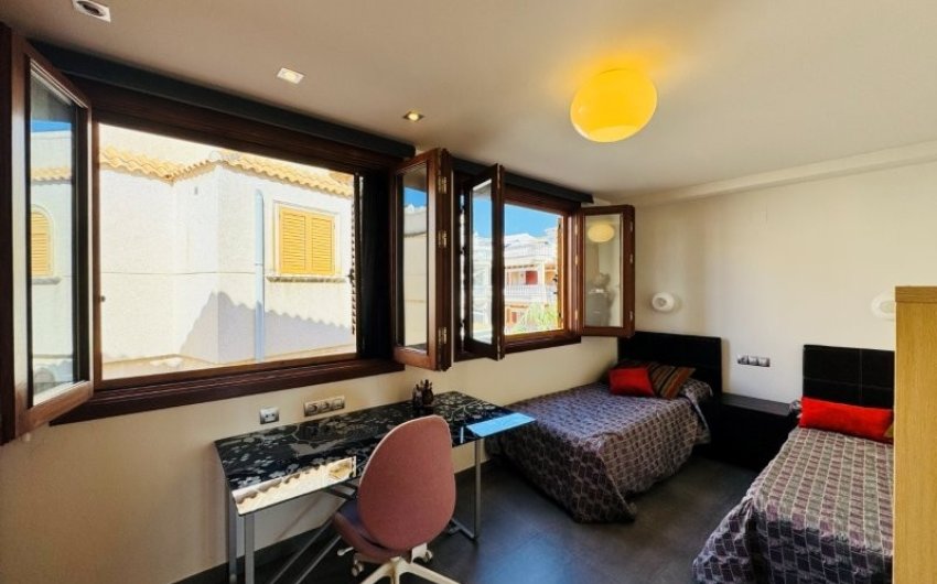 Herverkoop - duplex -
Guardamar del Segura - Costa Blanca