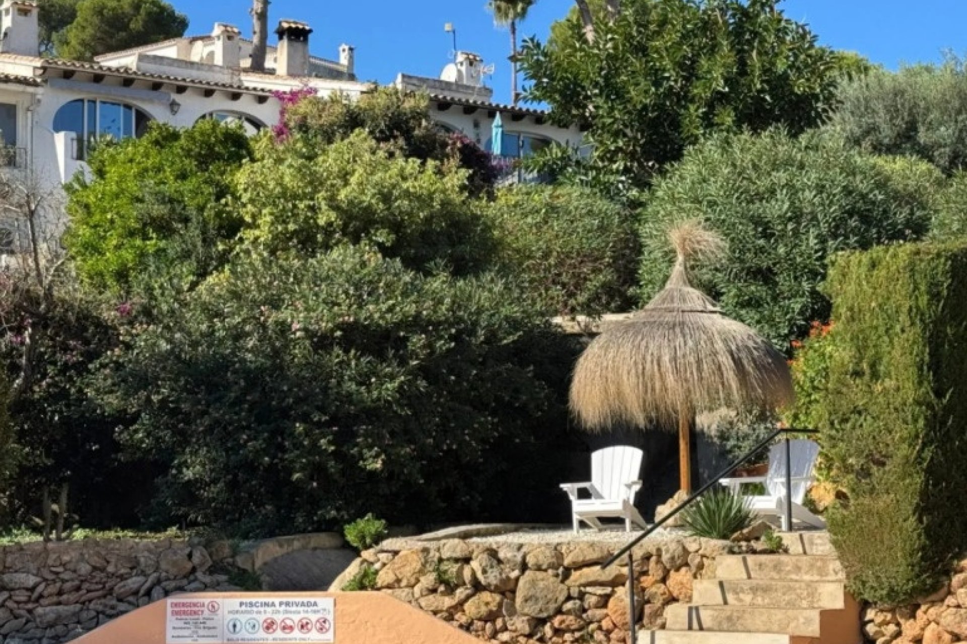 Herverkoop - duplex -
Moraira - Costa Blanca