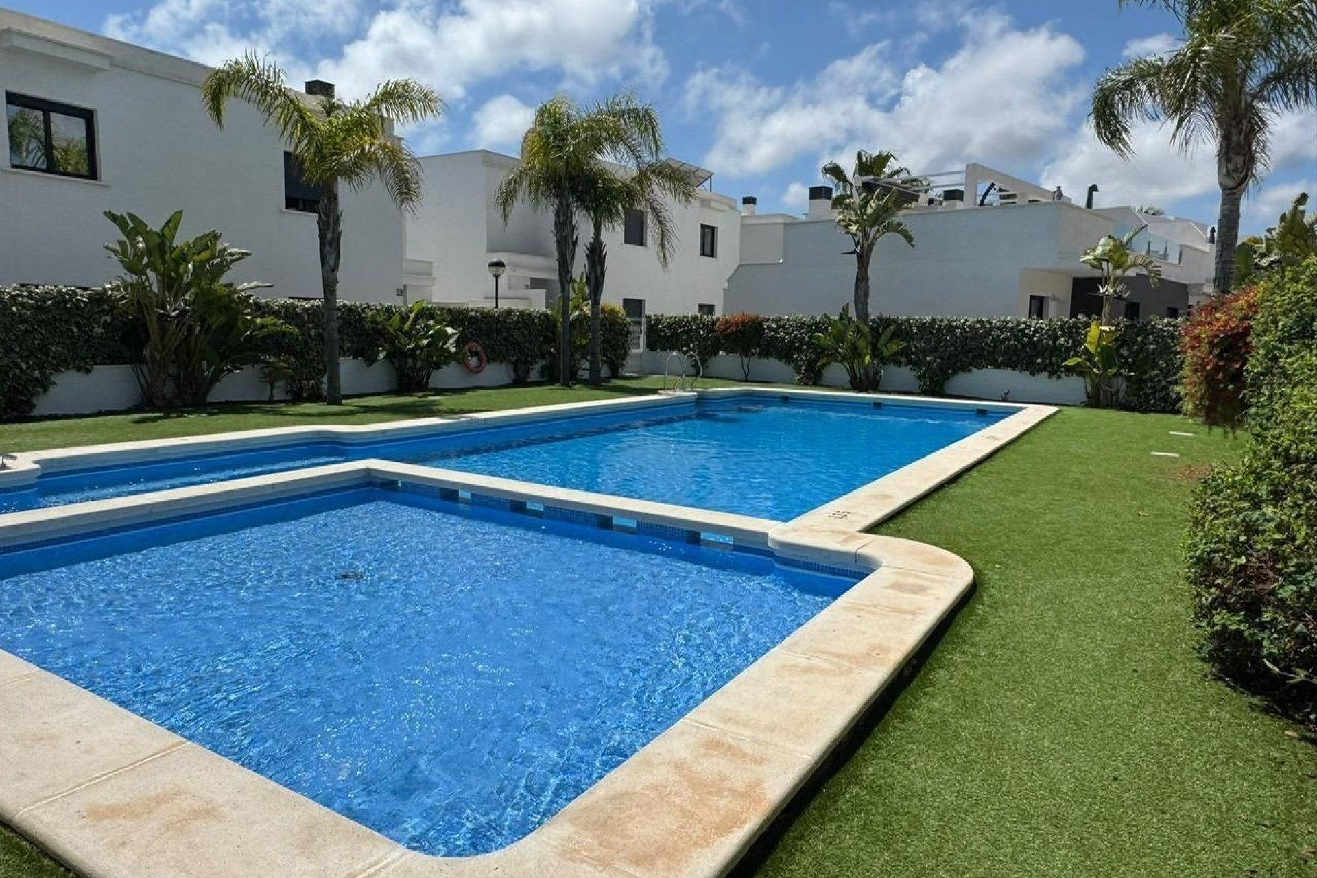 Herverkoop - duplex -
Orihuela Costa - Costa Blanca