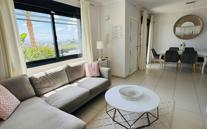 Herverkoop - duplex -
Orihuela Costa - Costa Blanca