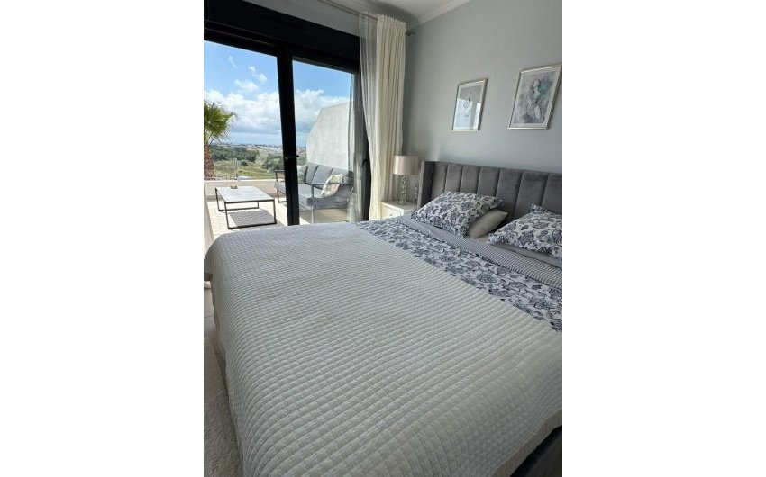 Herverkoop - duplex -
Orihuela Costa - Costa Blanca