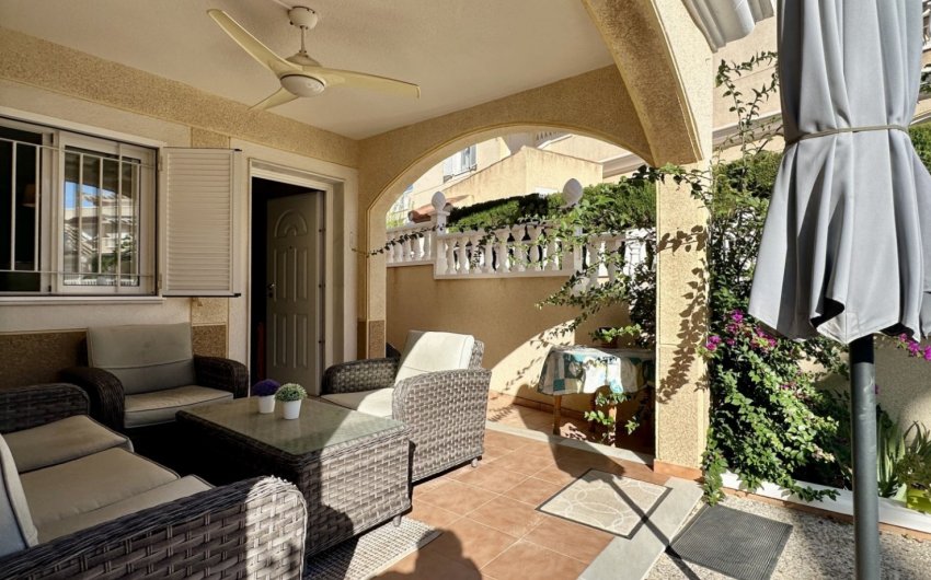 Herverkoop - duplex -
Orihuela Costa - Costa Blanca