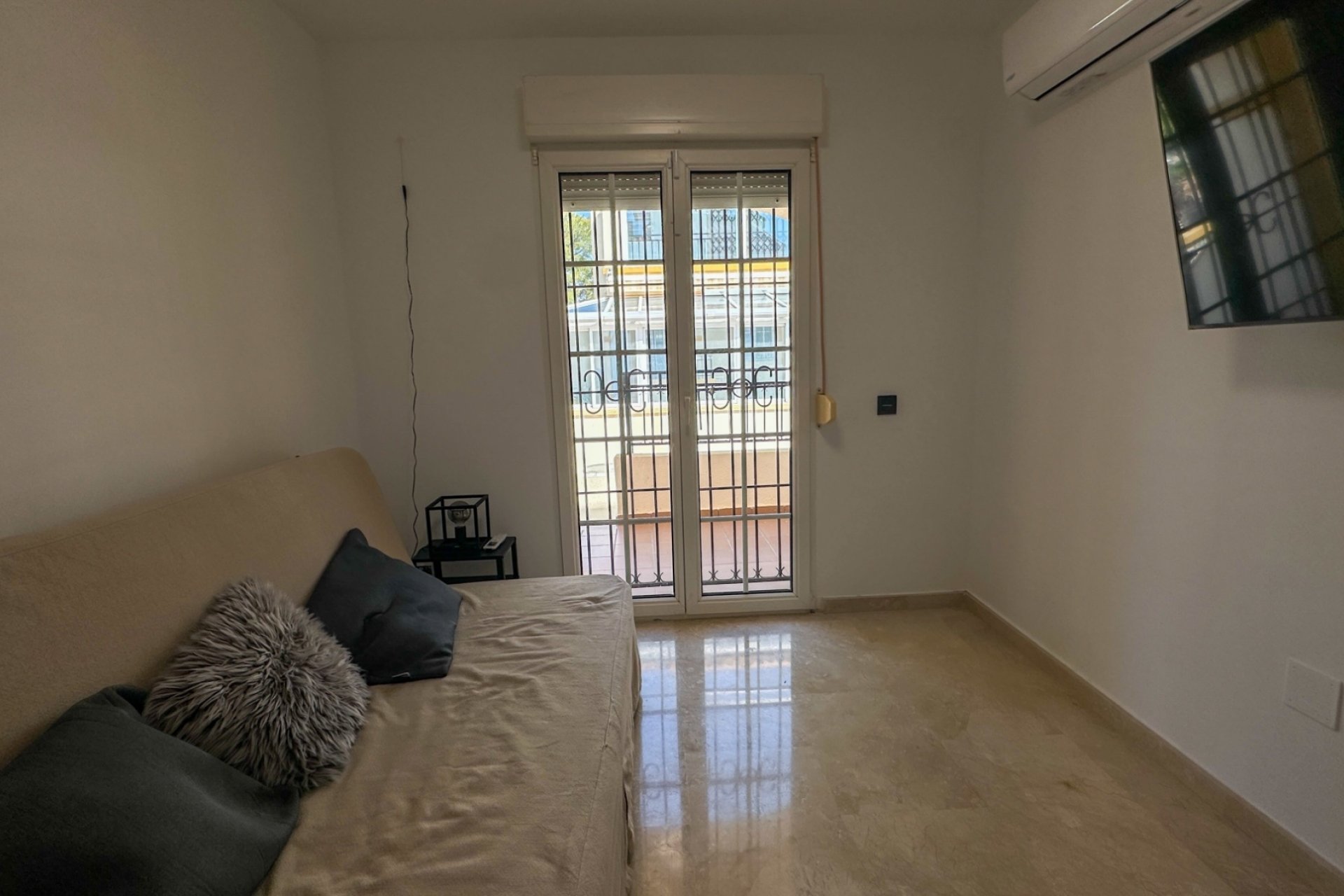 Herverkoop - duplex -
Orihuela Costa - Costa Blanca