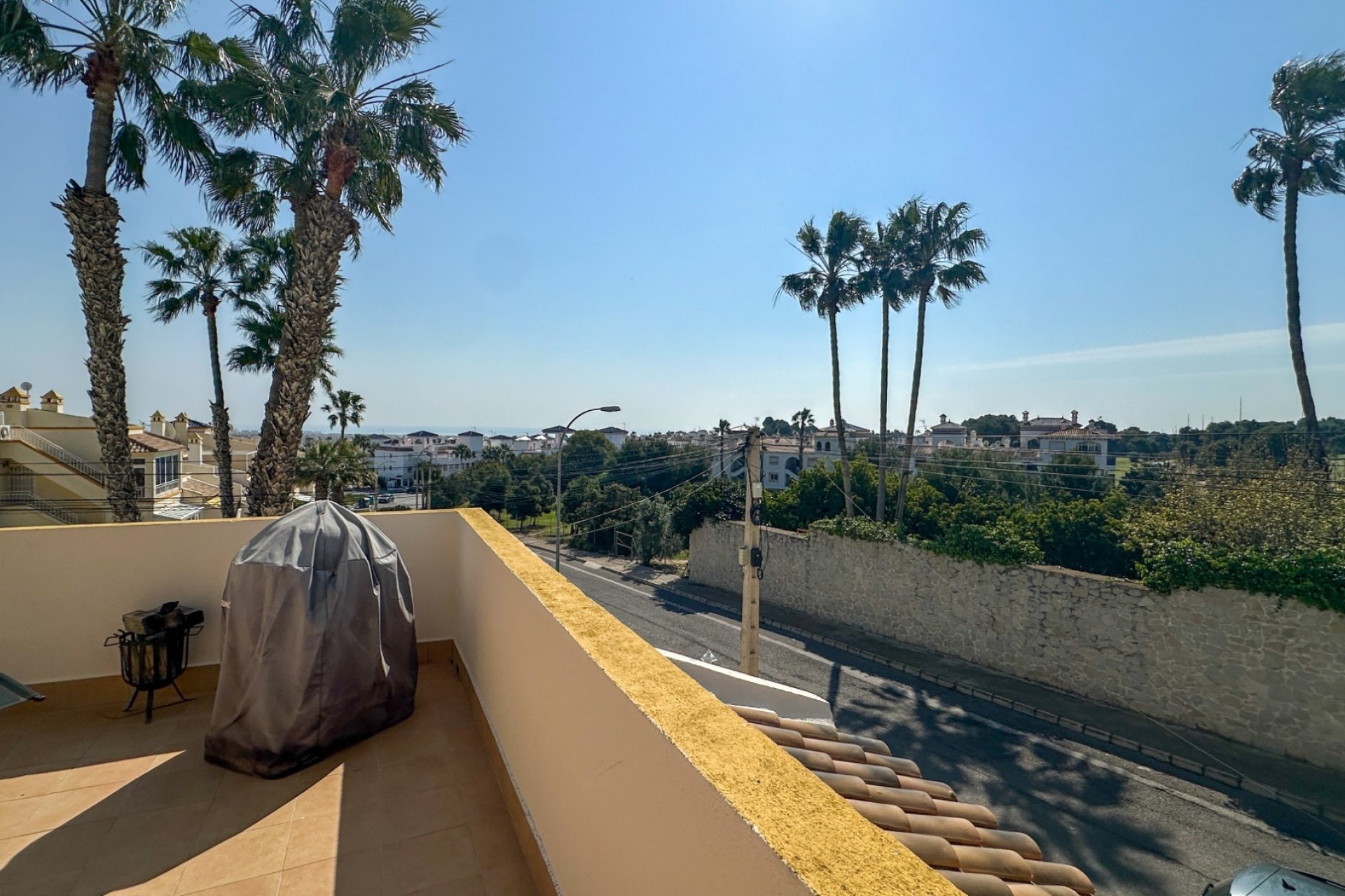 Herverkoop - duplex -
Orihuela Costa - Costa Blanca