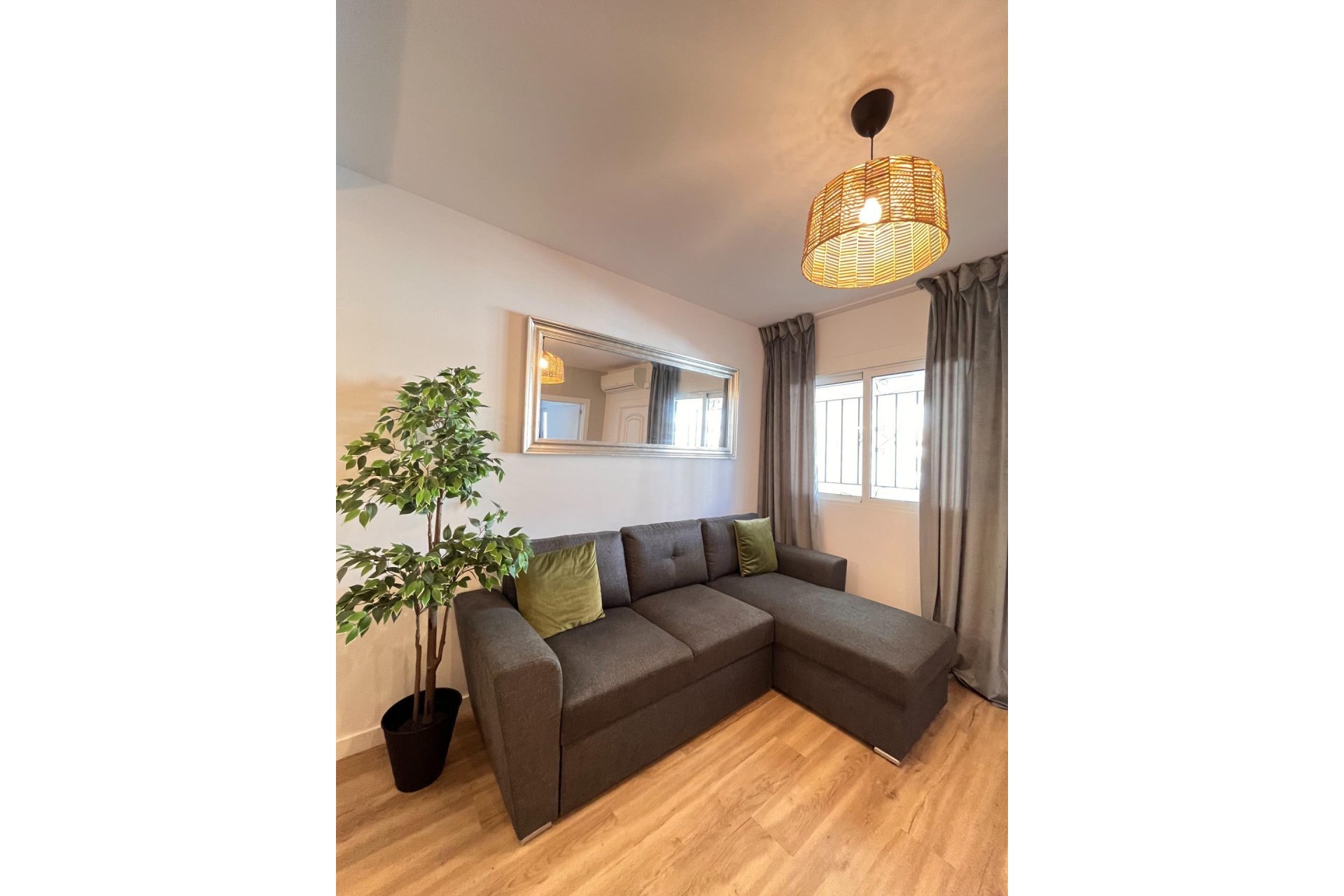 Herverkoop - duplex -
Orihuela - Urbanización Perla Del Mar
