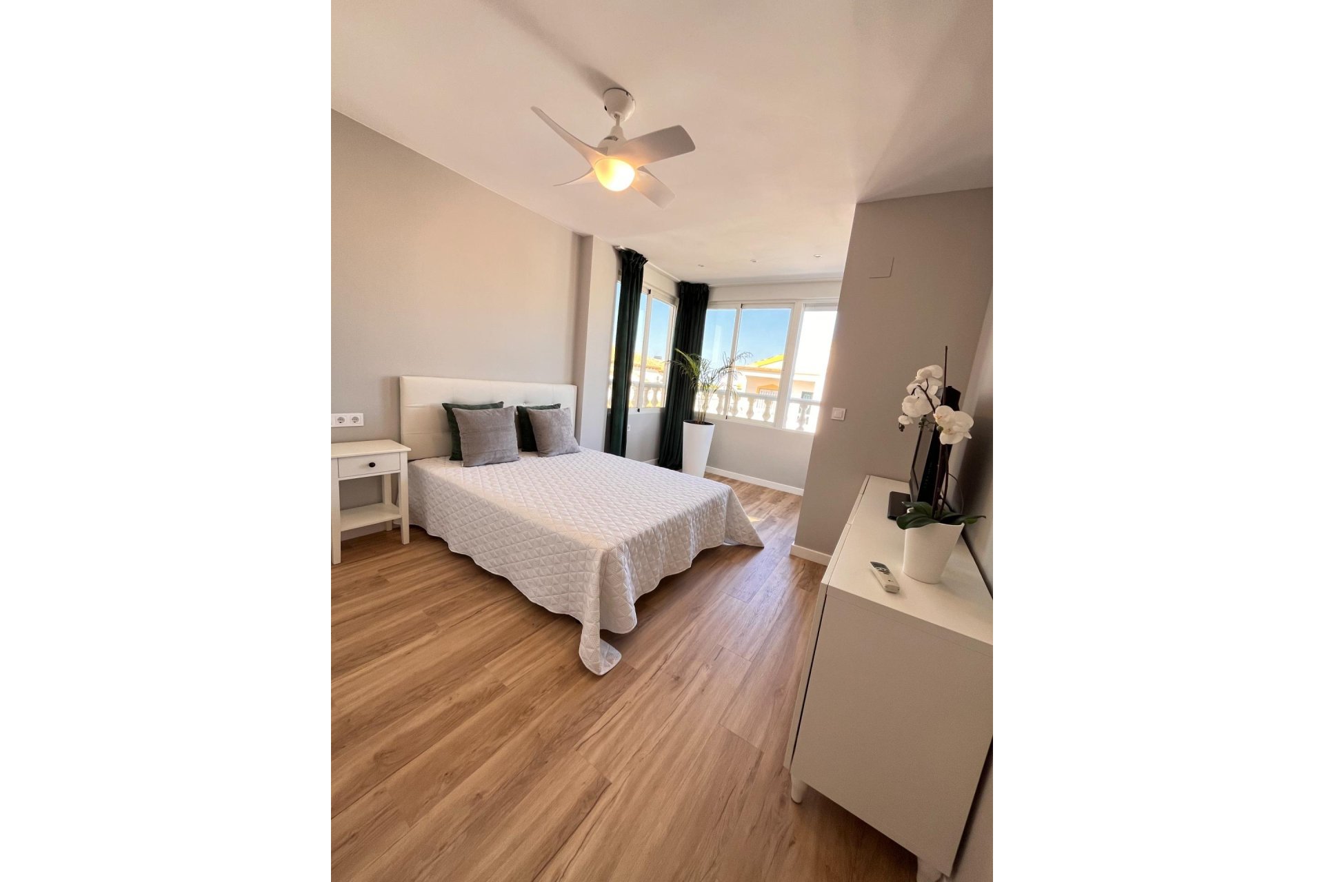 Herverkoop - duplex -
Orihuela - Urbanización Perla Del Mar
