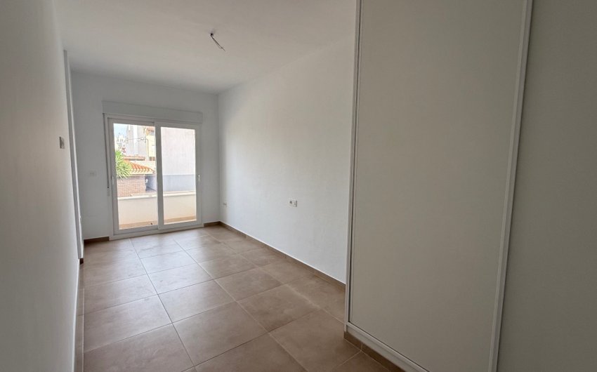 Herverkoop - duplex -
Pilar de la Horadada - Costa Blanca