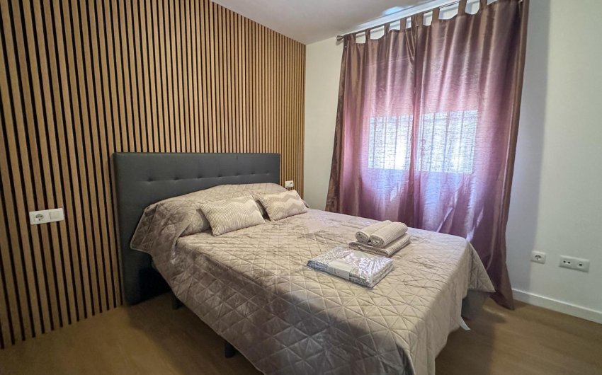 Herverkoop - duplex -
San Miguel de Salinas - Las Filipinas