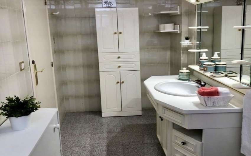 Herverkoop - duplex -
Santa Pola - Costa Blanca