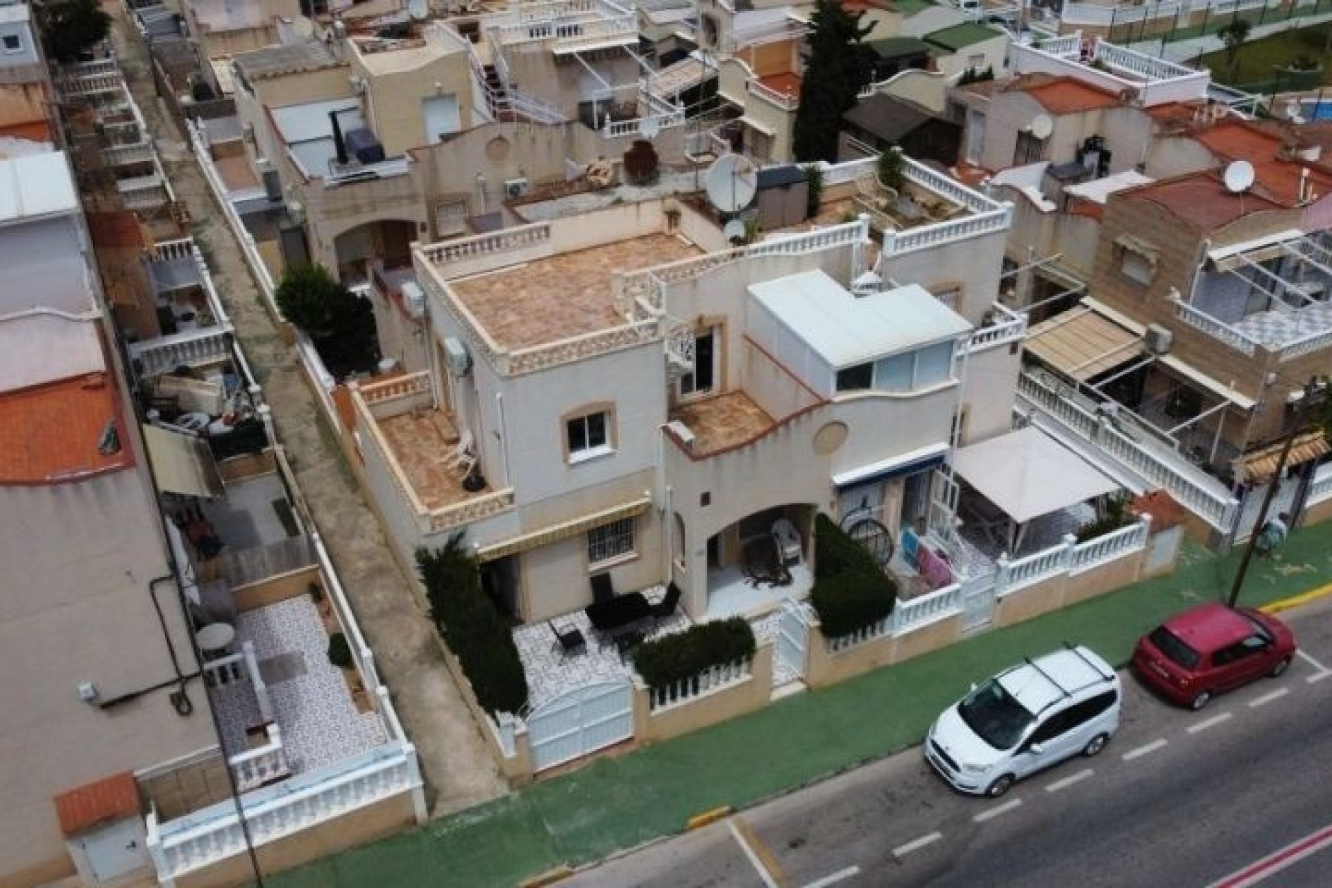 Herverkoop - duplex -
Torrevieja - Costa Blanca