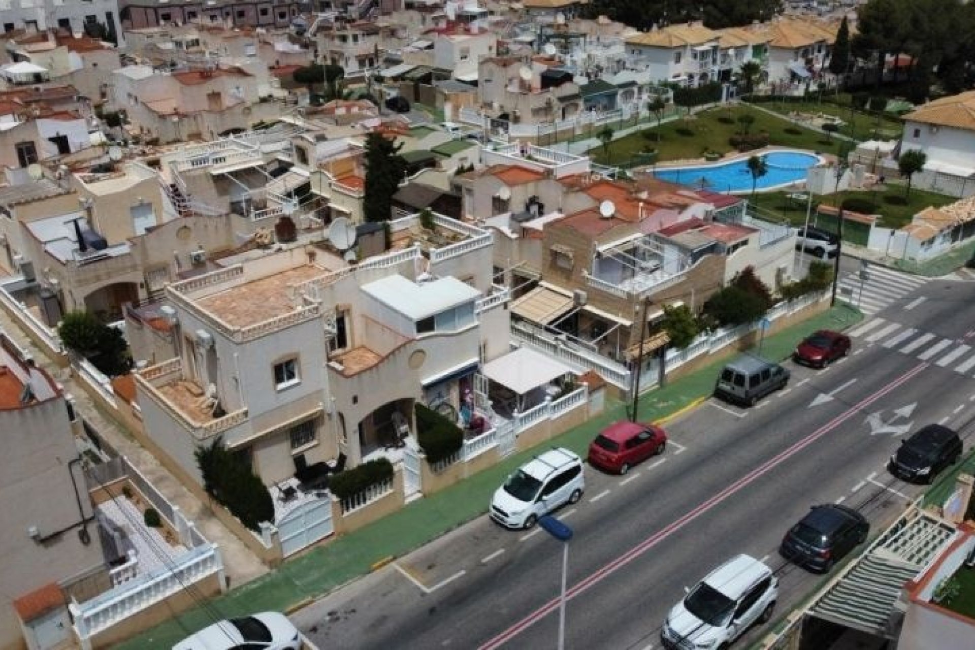 Herverkoop - duplex -
Torrevieja - Costa Blanca