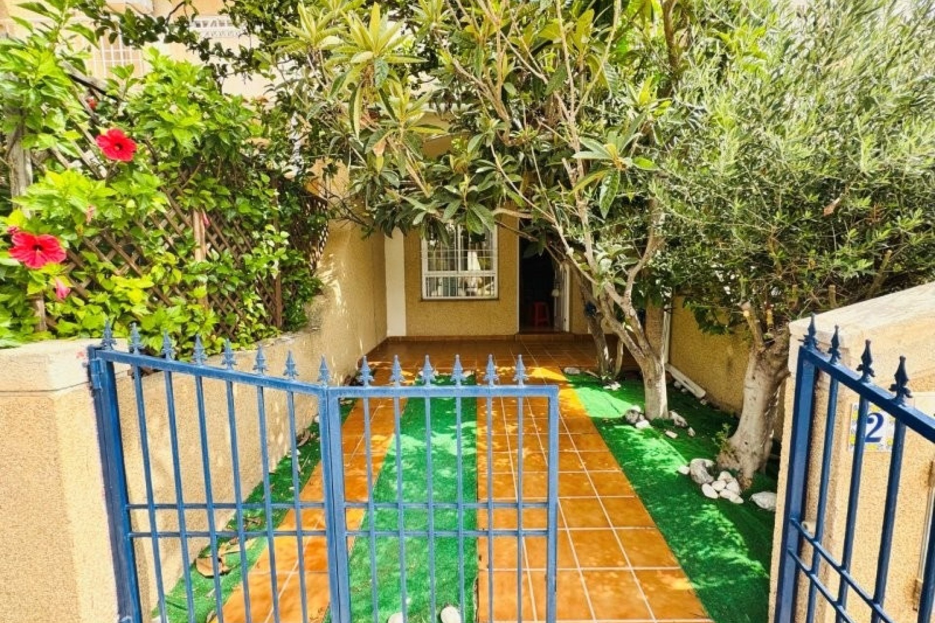 Herverkoop - duplex -
Torrevieja - Costa Blanca