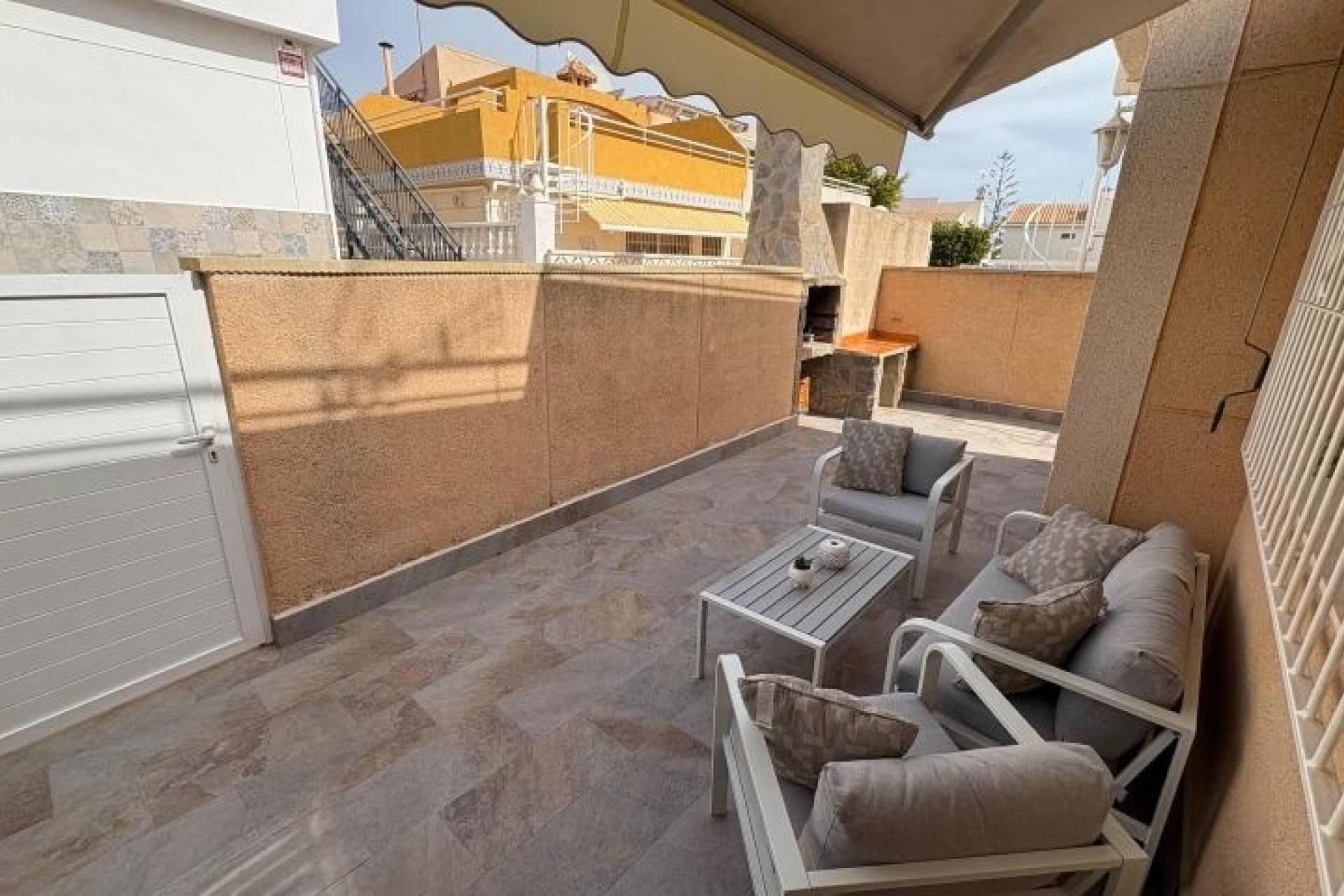 Herverkoop - duplex -
Torrevieja - Costa Blanca