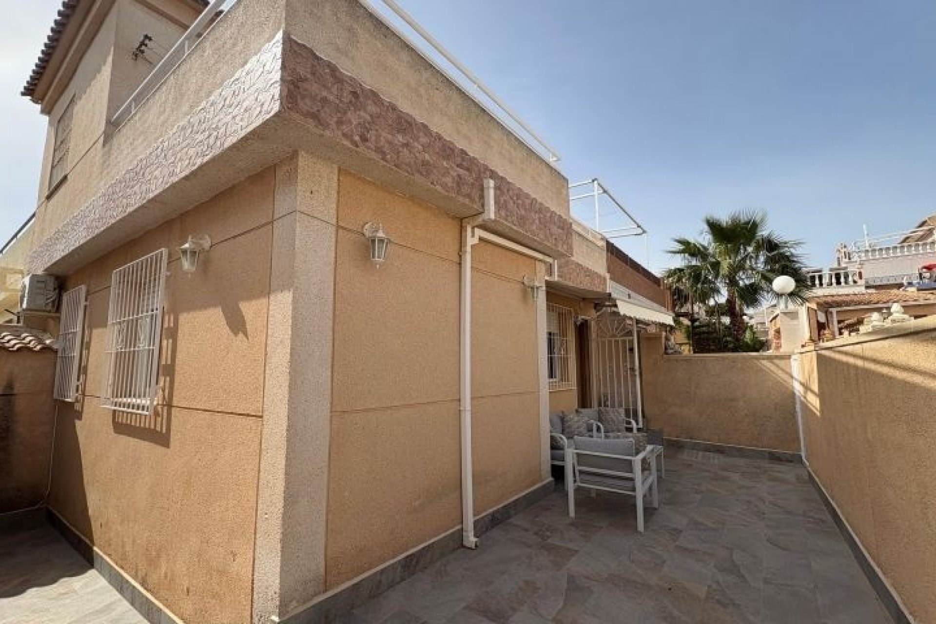 Herverkoop - duplex -
Torrevieja - Costa Blanca