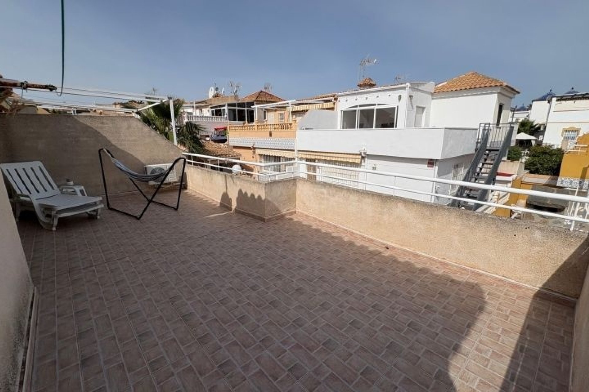 Herverkoop - duplex -
Torrevieja - Costa Blanca
