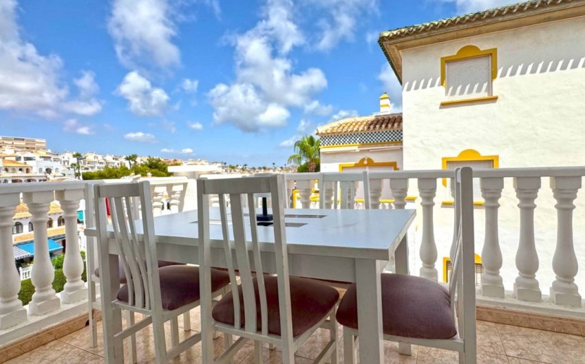 Herverkoop - duplex -
Torrevieja - Costa Blanca