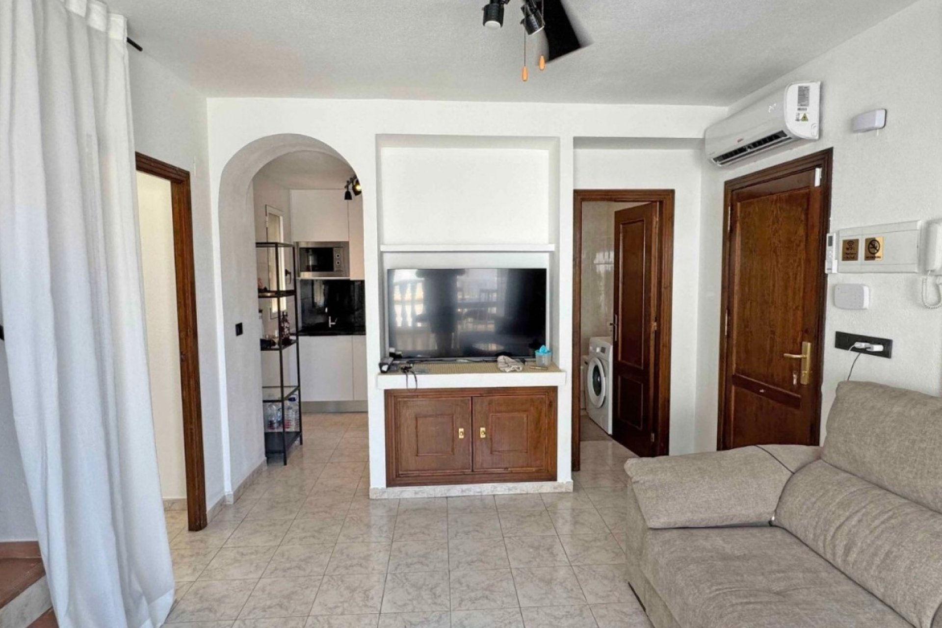 Herverkoop - duplex -
Torrevieja - Costa Blanca