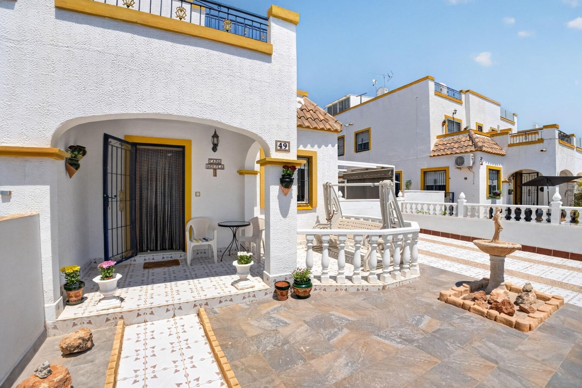 Herverkoop - duplex -
Torrevieja - La Siesta - El Salado - Torreta